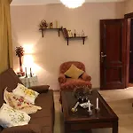 Casa con jardín GRANADA, fácil aparcamiento calle